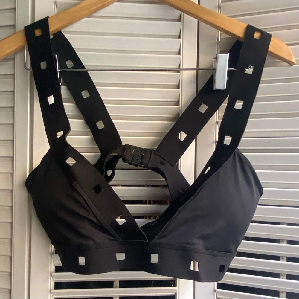 E&J Bikini top